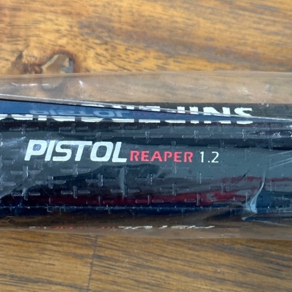 SniperGrips Pistol Reaper 1.2 Black Golf Club Midsize Putter Grip - Picture 6 of 7